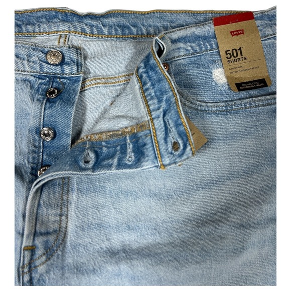 Levi's 501 Women's Plus 24W Distressed Light Wash Straight Leg Jeans Denim - Picture 2 of 6